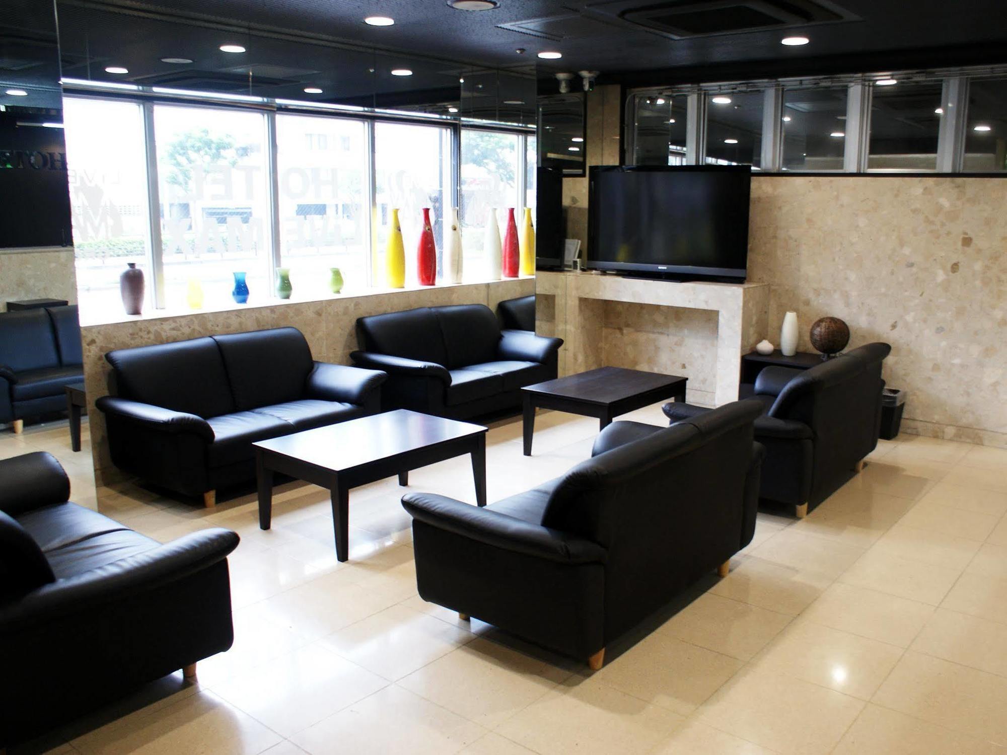 Hotel Livemax Budget Νάχα Εξωτερικό φωτογραφία