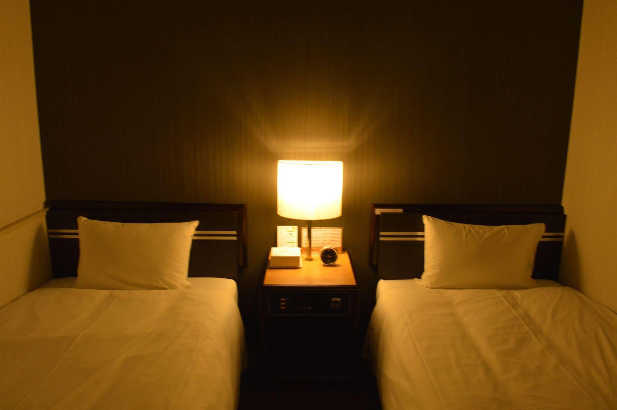 Hotel Livemax Budget Νάχα Εξωτερικό φωτογραφία